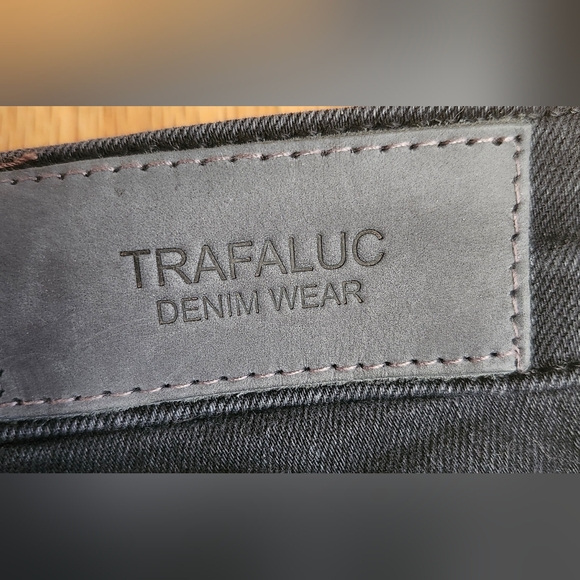 Zara Black Jeans with Button and Zipper Fly and Laced Hip and Ankle Detail - Picture 7 of 7